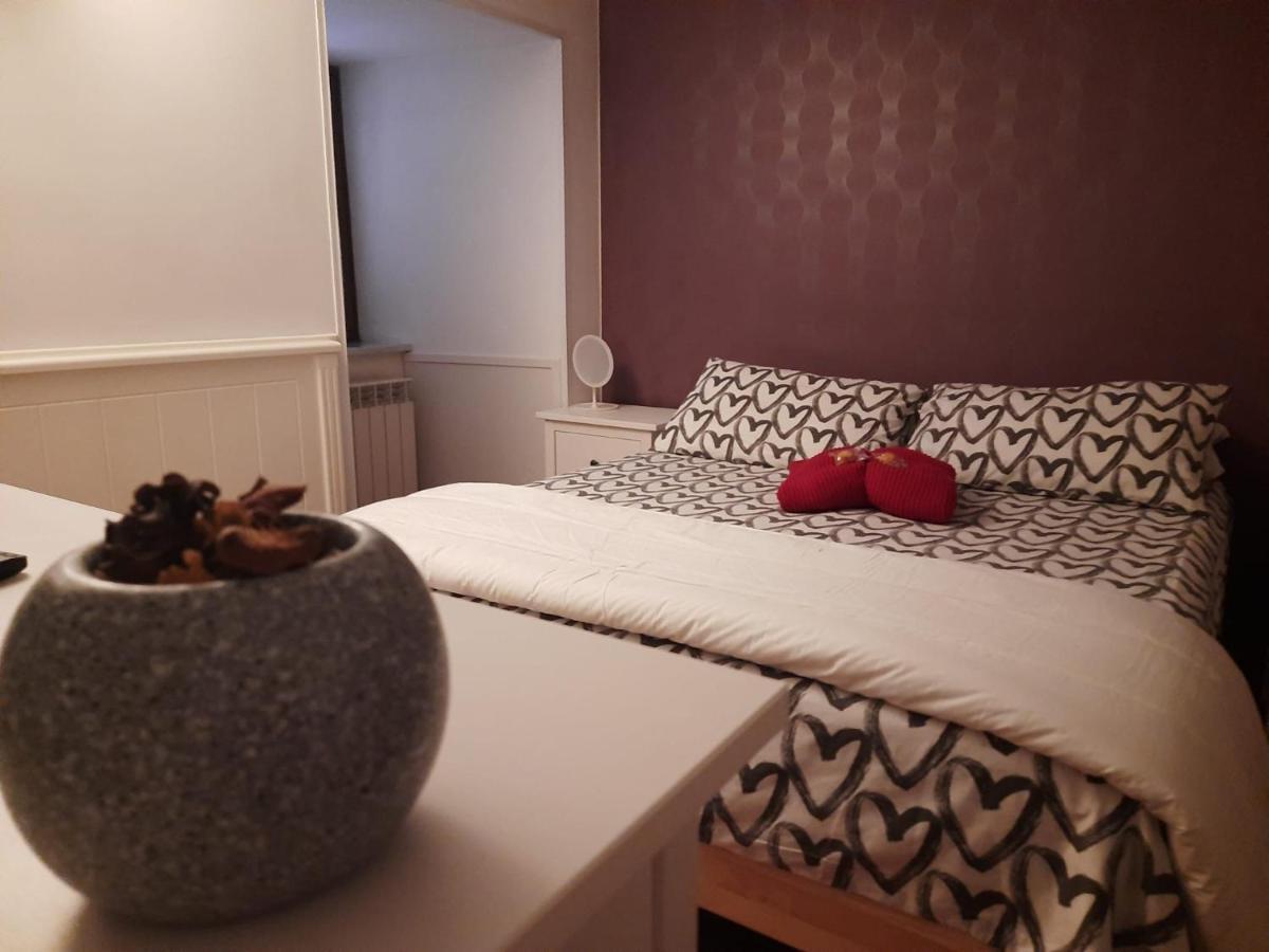 La Casa Del Largo Del Rosso Apartman Pozzuoli Kültér fotó
