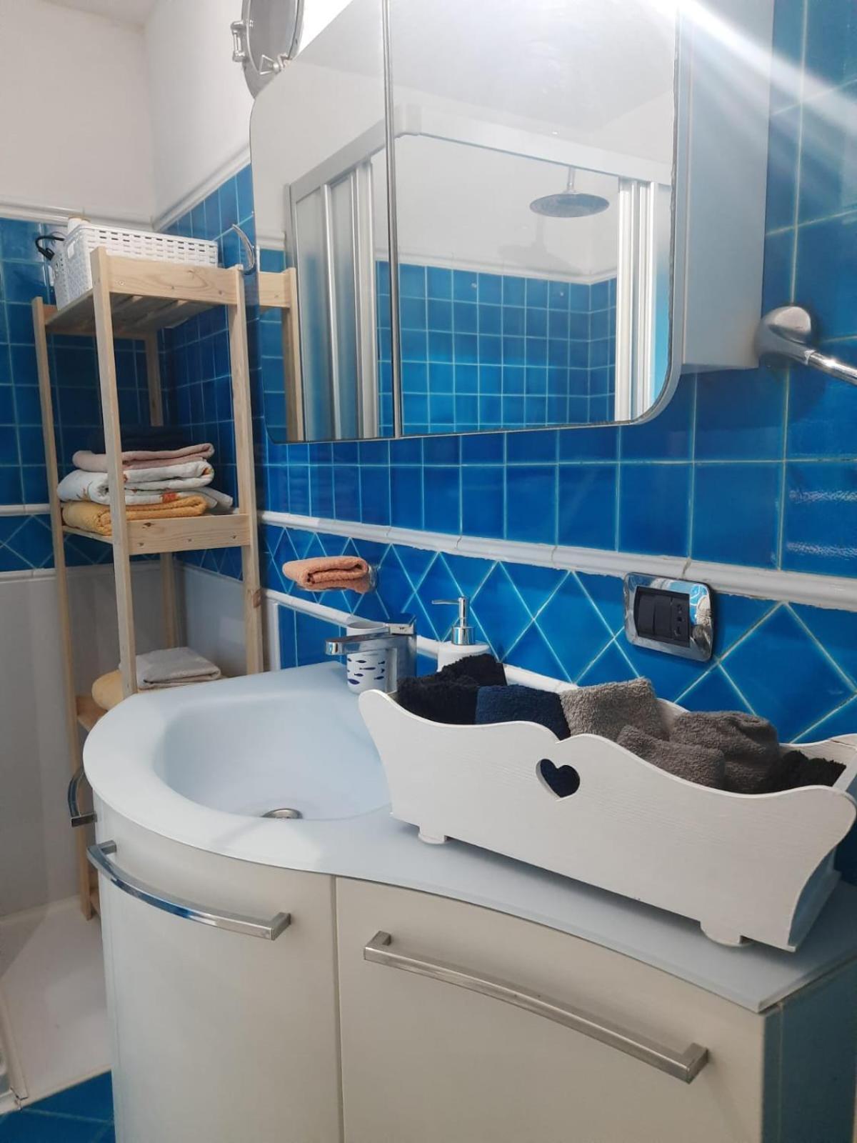 La Casa Del Largo Del Rosso Apartman Pozzuoli Kültér fotó